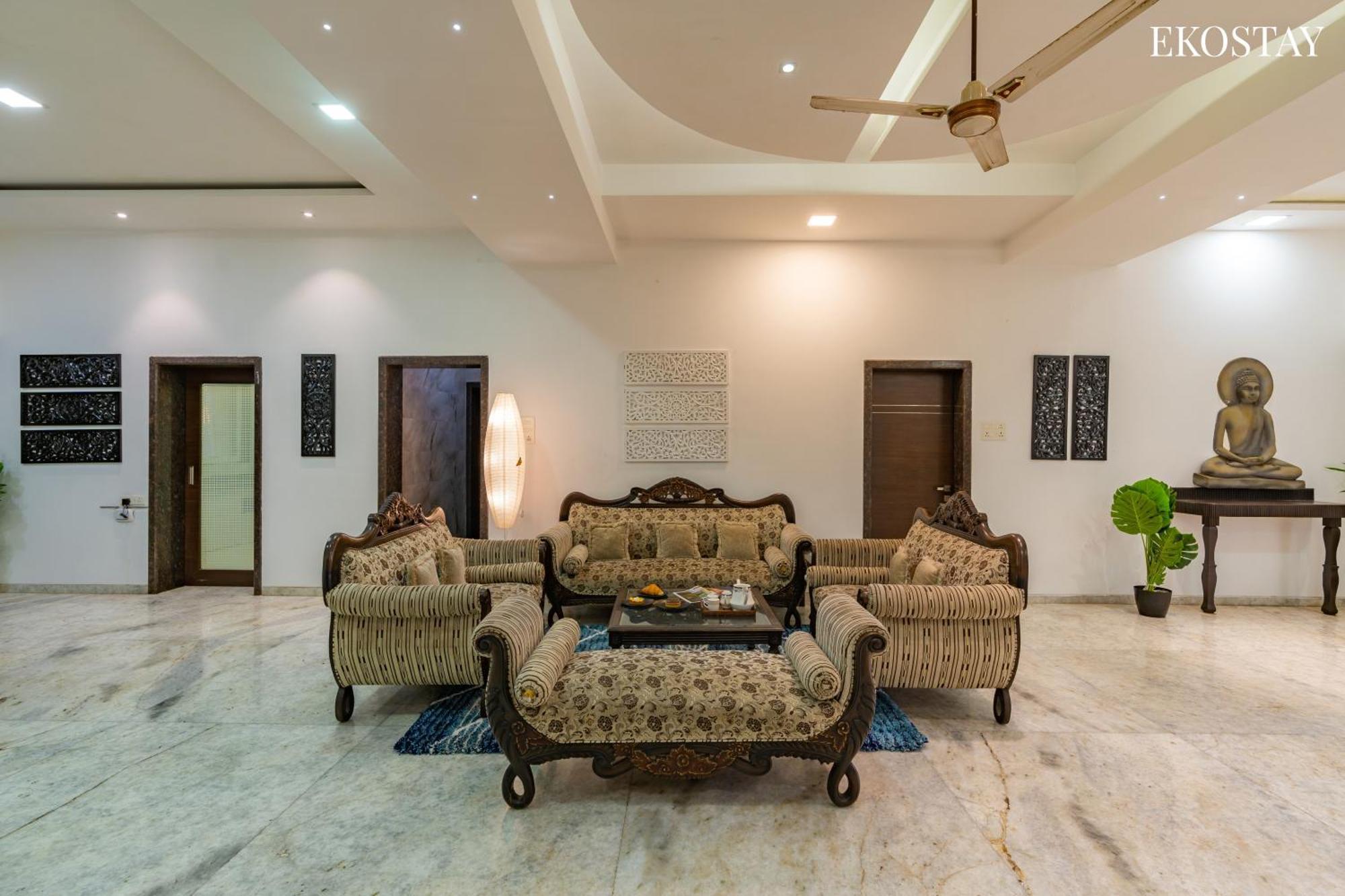 Eko Stay Gold- Chestnut Villa كارجات المظهر الخارجي الصورة